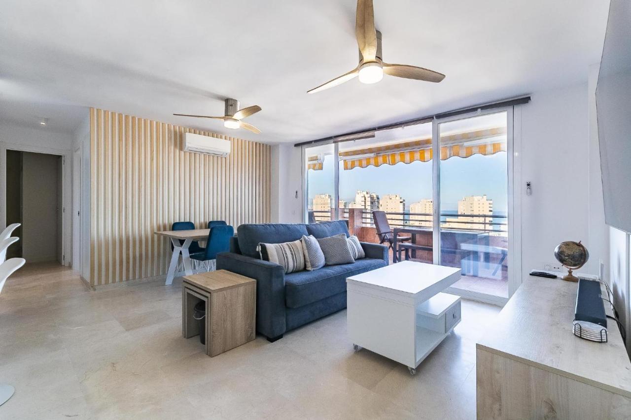 Vistas Azules -- Remodeled, Large Terrace, Spectacular Ocean Views And Beach Level Access Torremolinos Kültér fotó